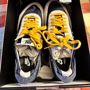 WS Nike DBREAK/UNDERCOVER M9; W10.5